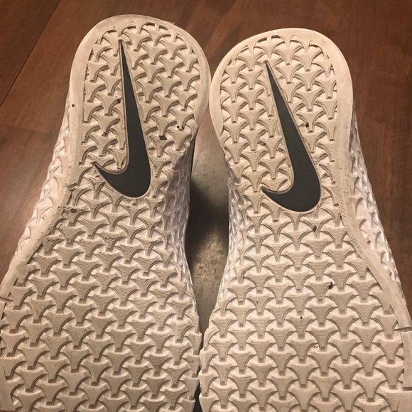 Nike Metcons women’s size 8 - Picture 6 of 8